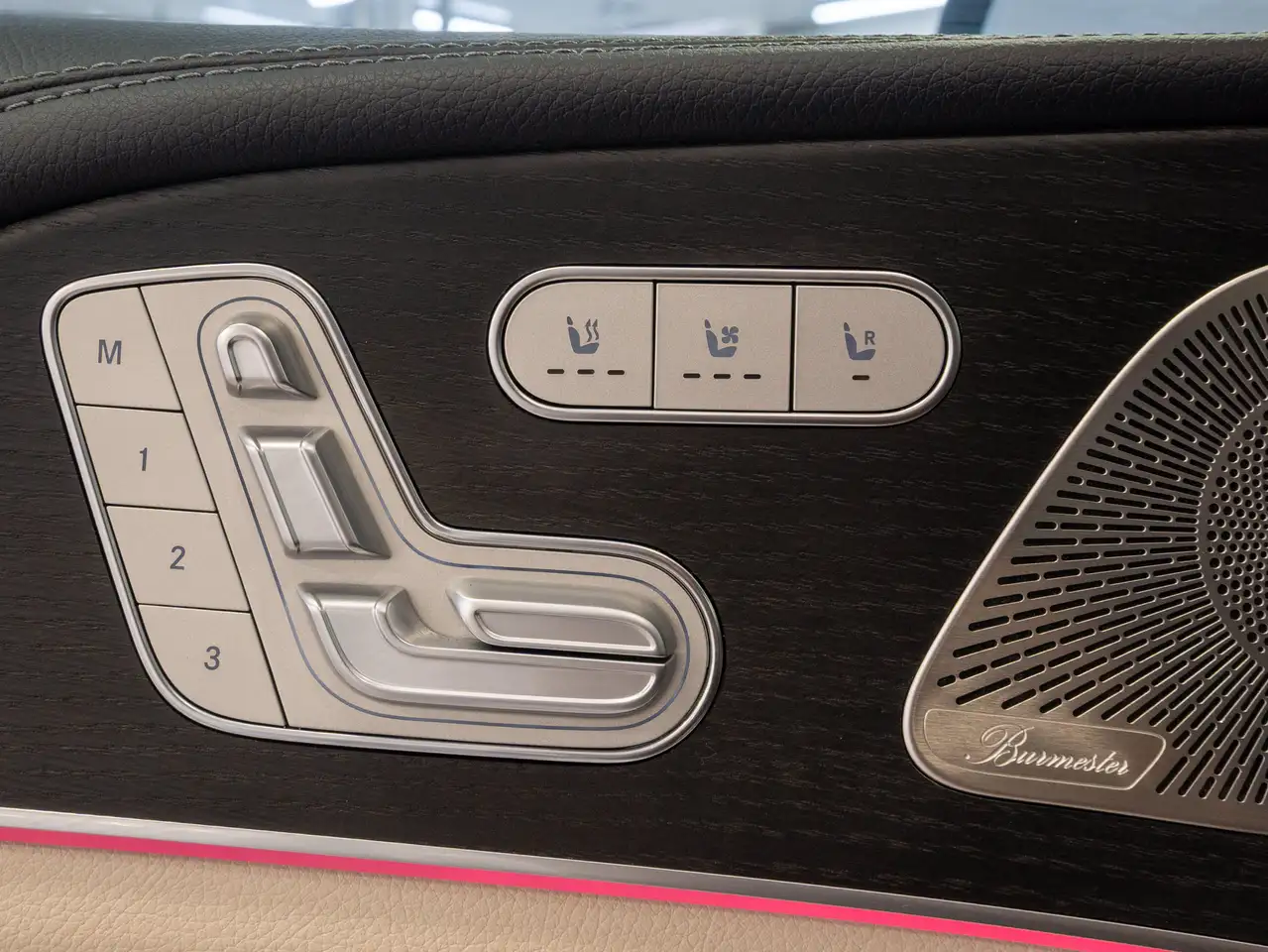 Mercedes-Benz GLE - Image 13