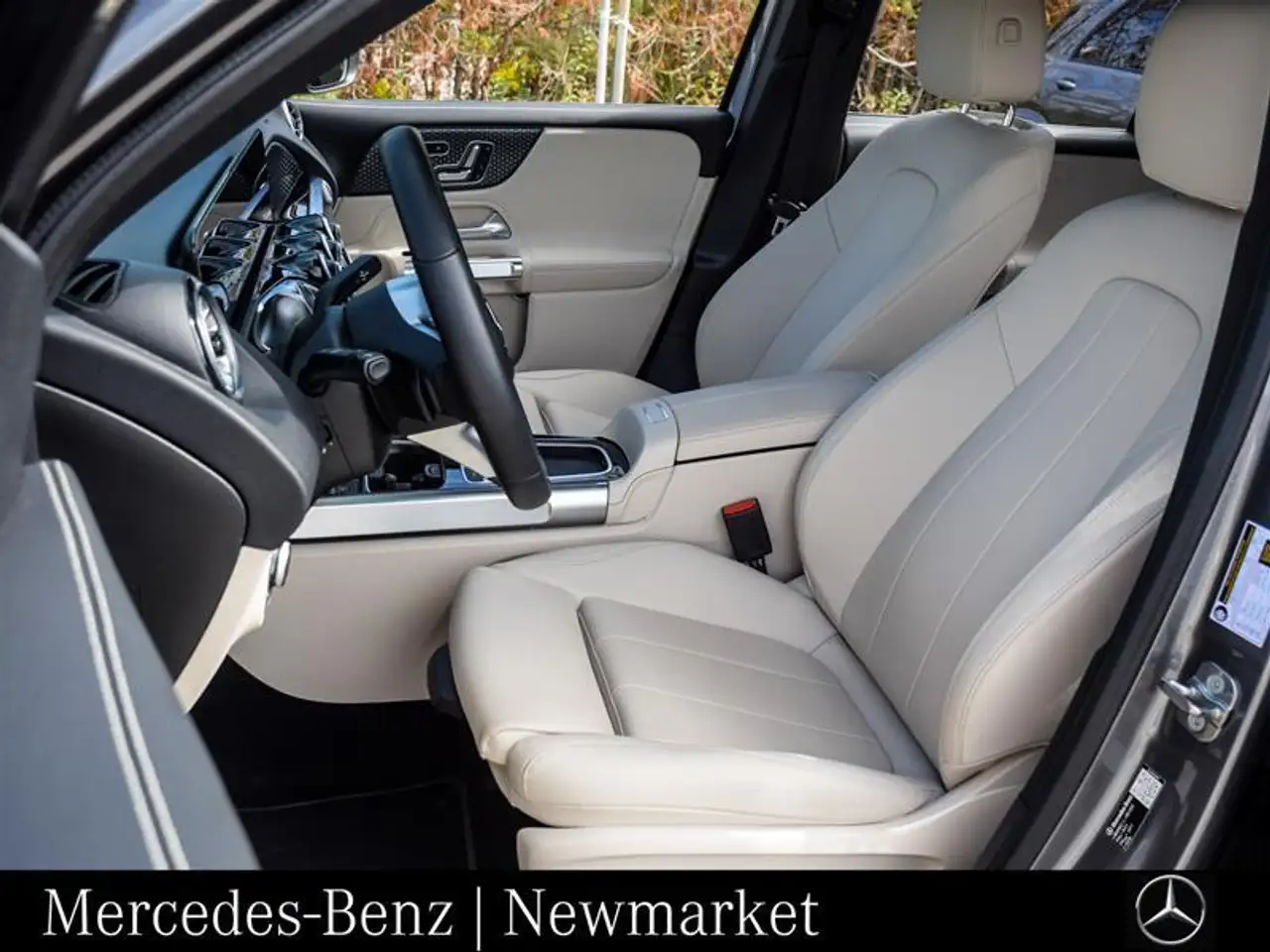 Mercedes-Benz GLB - Image 12