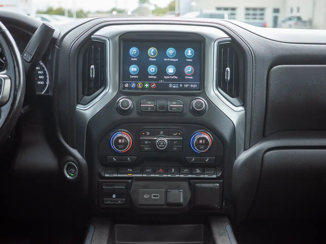 Chevrolet Silverado 1500 - Image 39