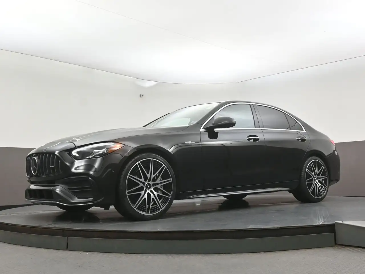 Mercedes-Benz C-Class - Image 45