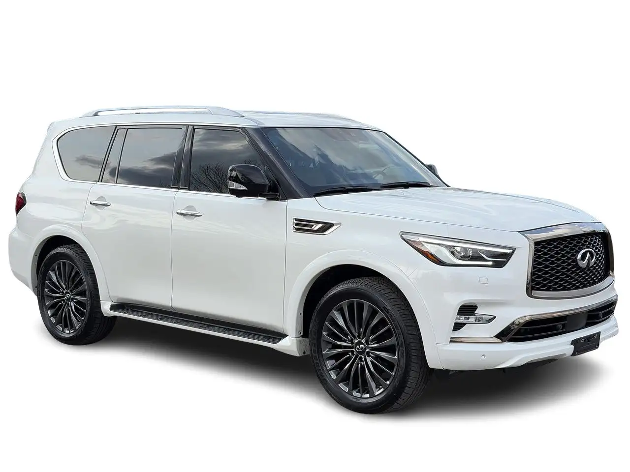Infiniti QX80 - Image 2