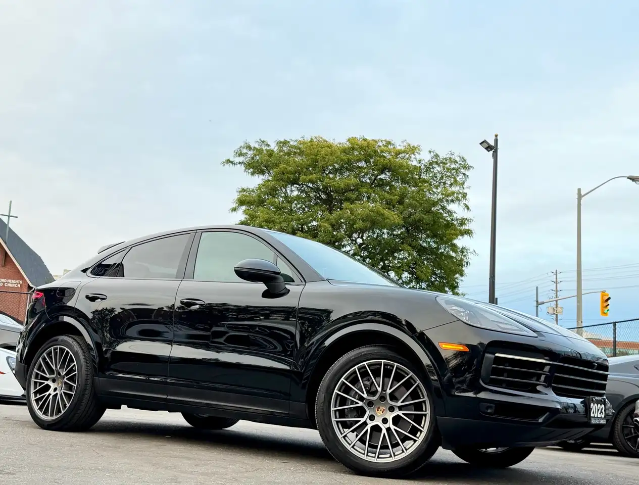 Porsche Cayenne - Image 7