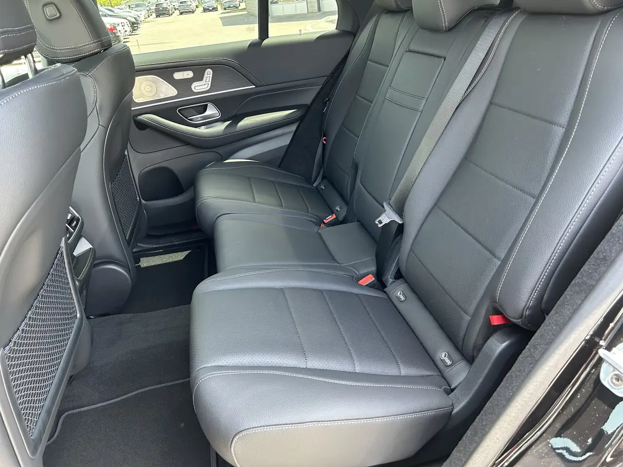 Mercedes-Benz GLE - Image 13