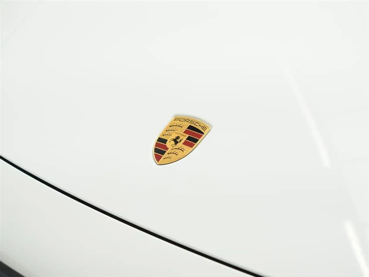 Porsche 911 - Image 2