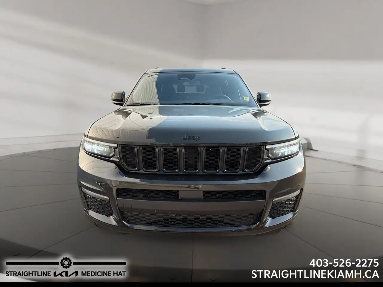 Jeep Grand Cherokee - Image 2