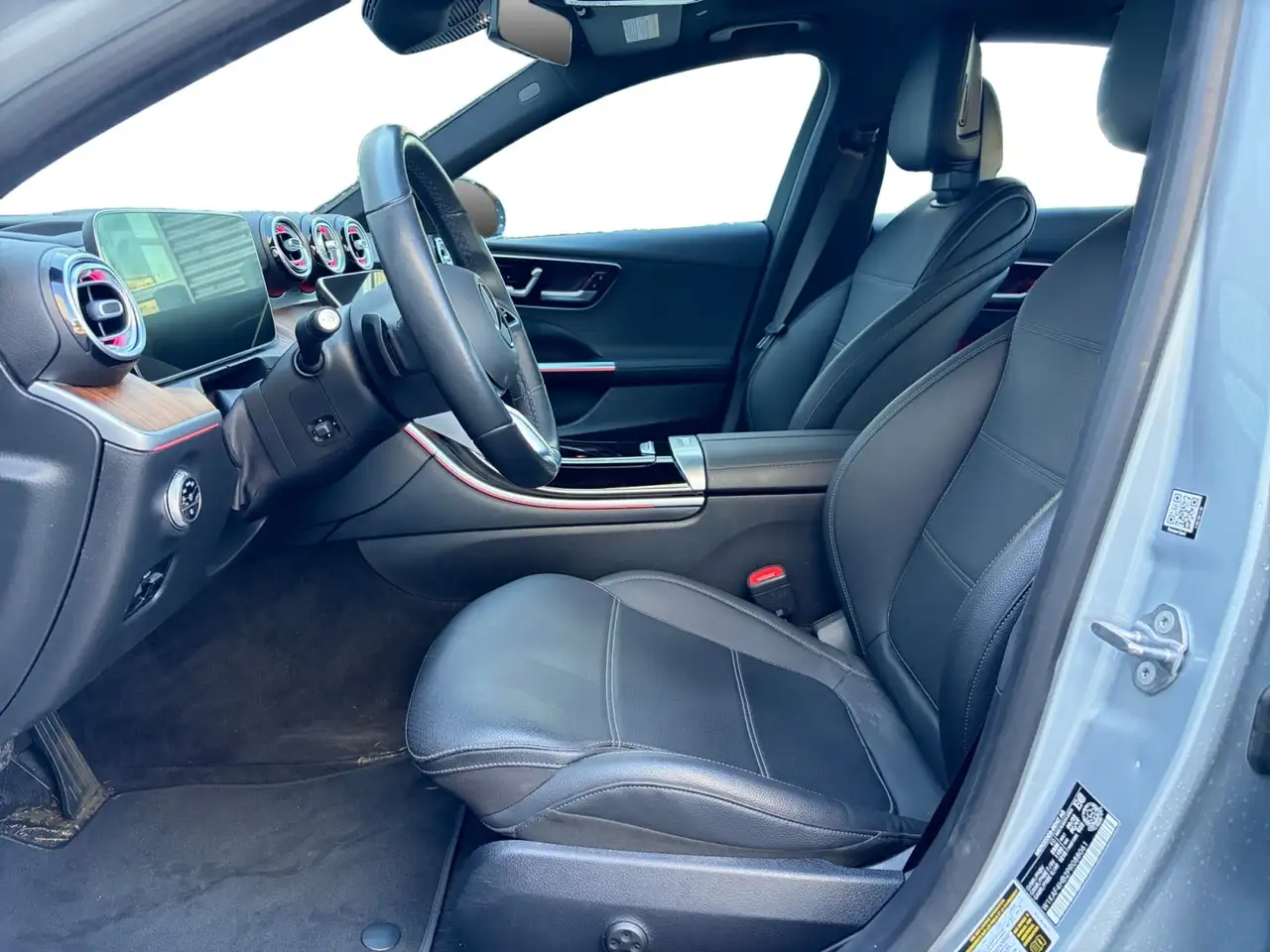 Mercedes-Benz C-Class - Image 10
