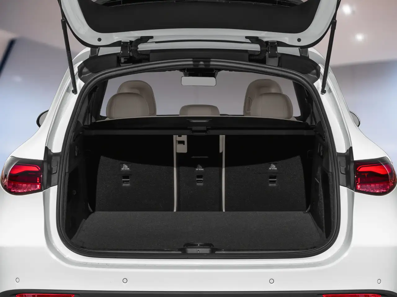 Mercedes-Benz GLC - Image 7