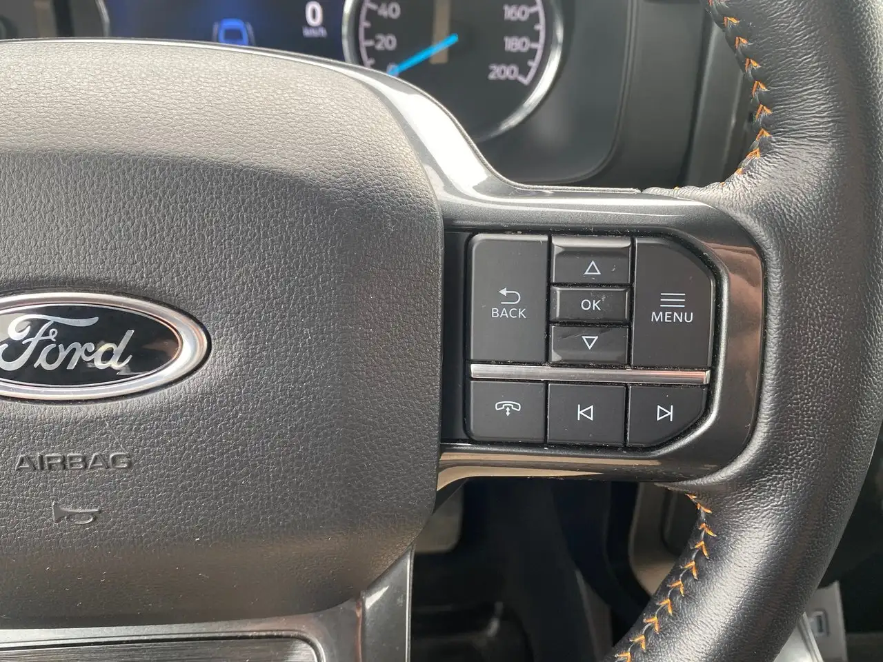 Ford F-150 - Image 29