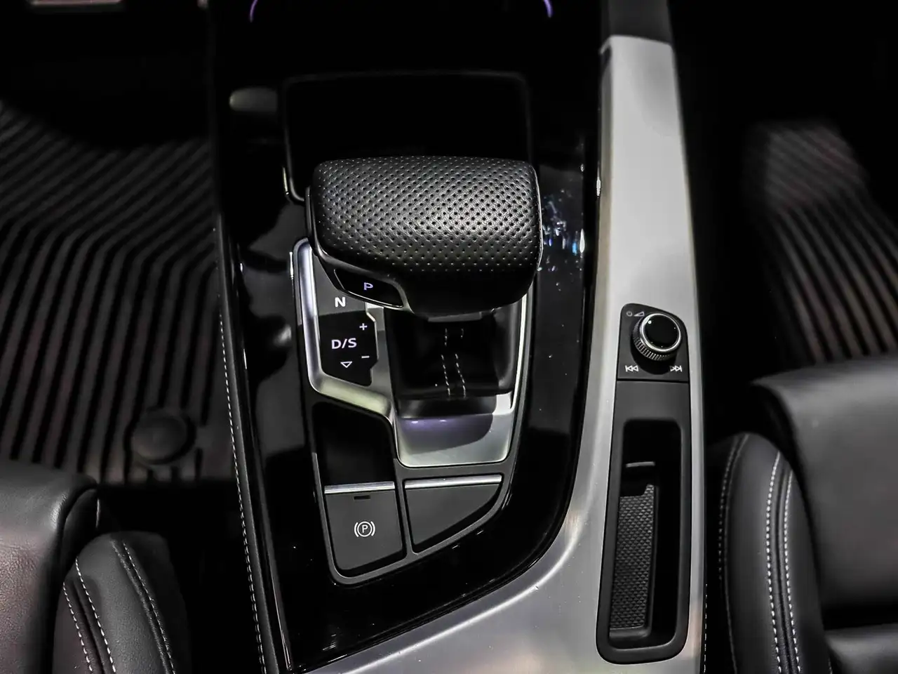 Audi A5 - Image 26
