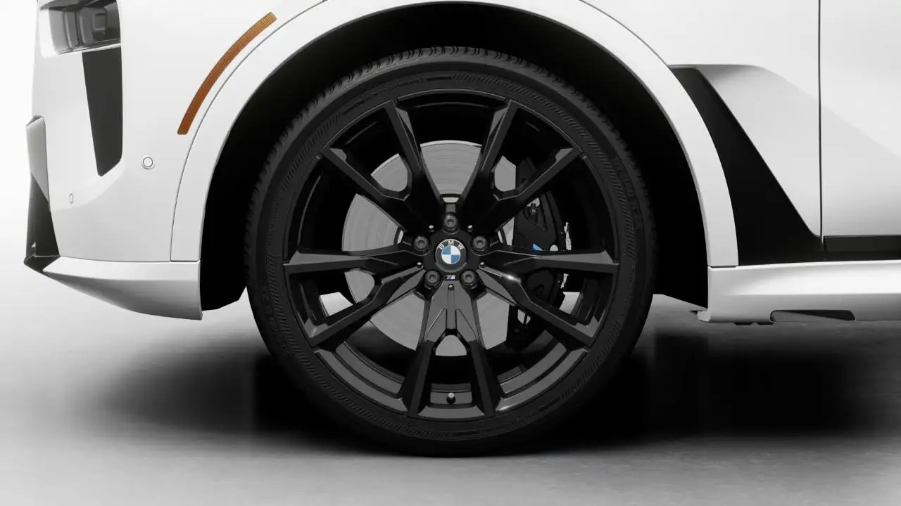 BMW X7 - Image 7