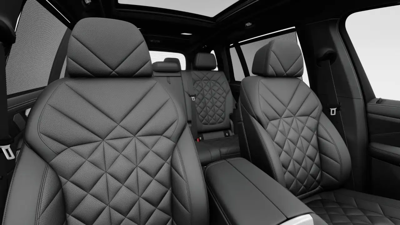 BMW X7 - Image 11
