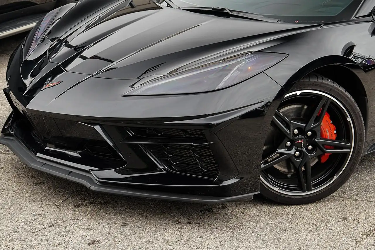 Chevrolet Corvette - Image 3