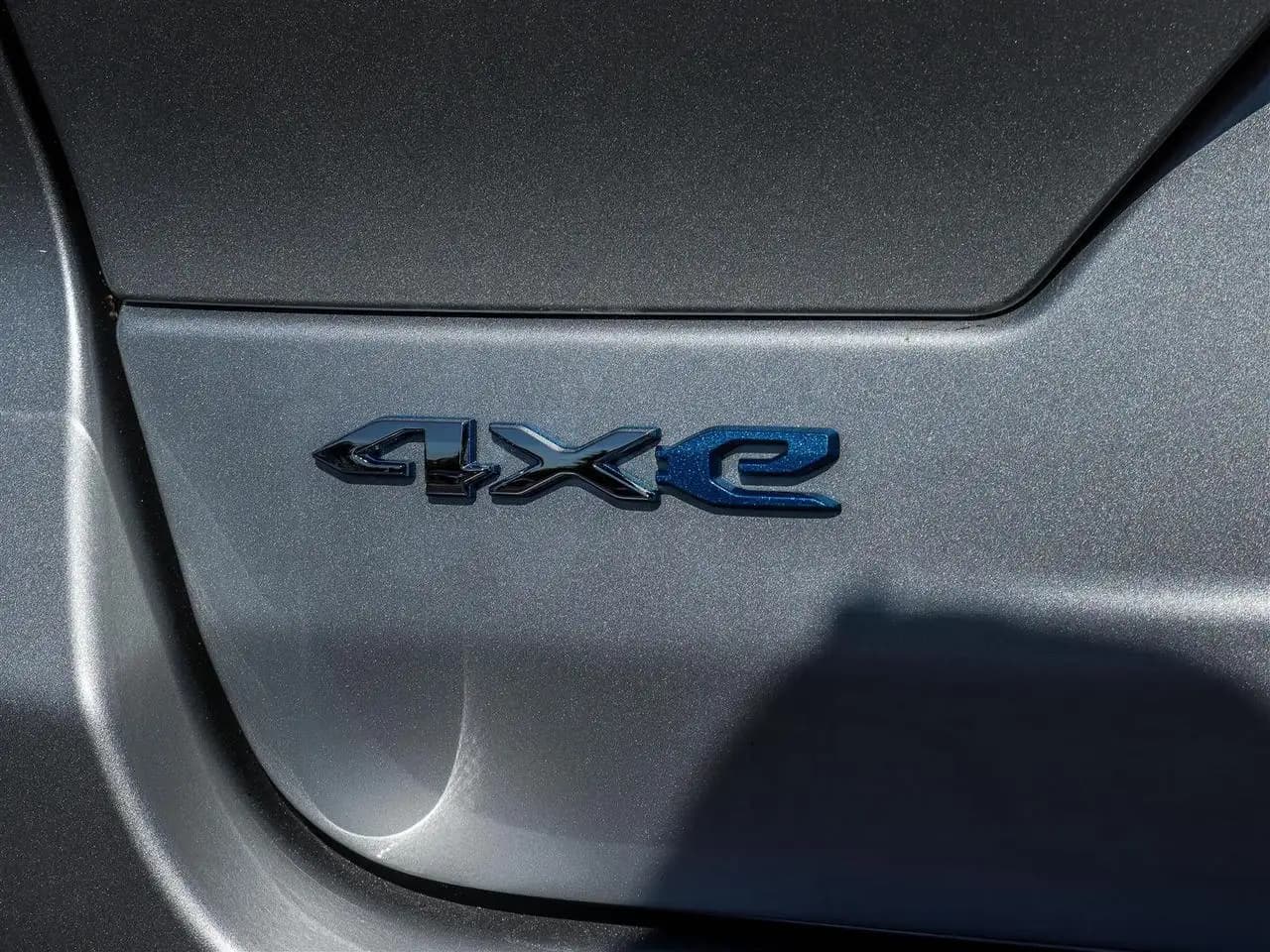 Jeep Grand Cherokee - Image 25