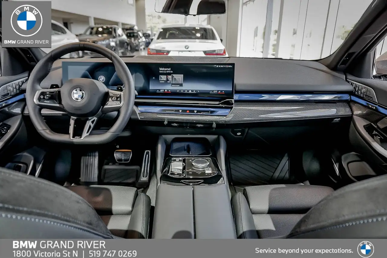 BMW 5 Series - Image 15