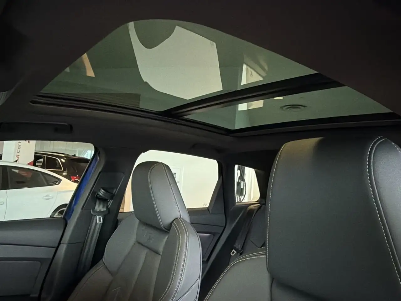 Audi Q4 e-tron - Image 30