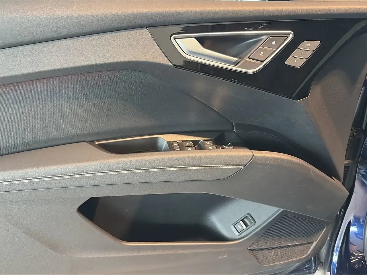 Audi Q4 e-tron - Image 21
