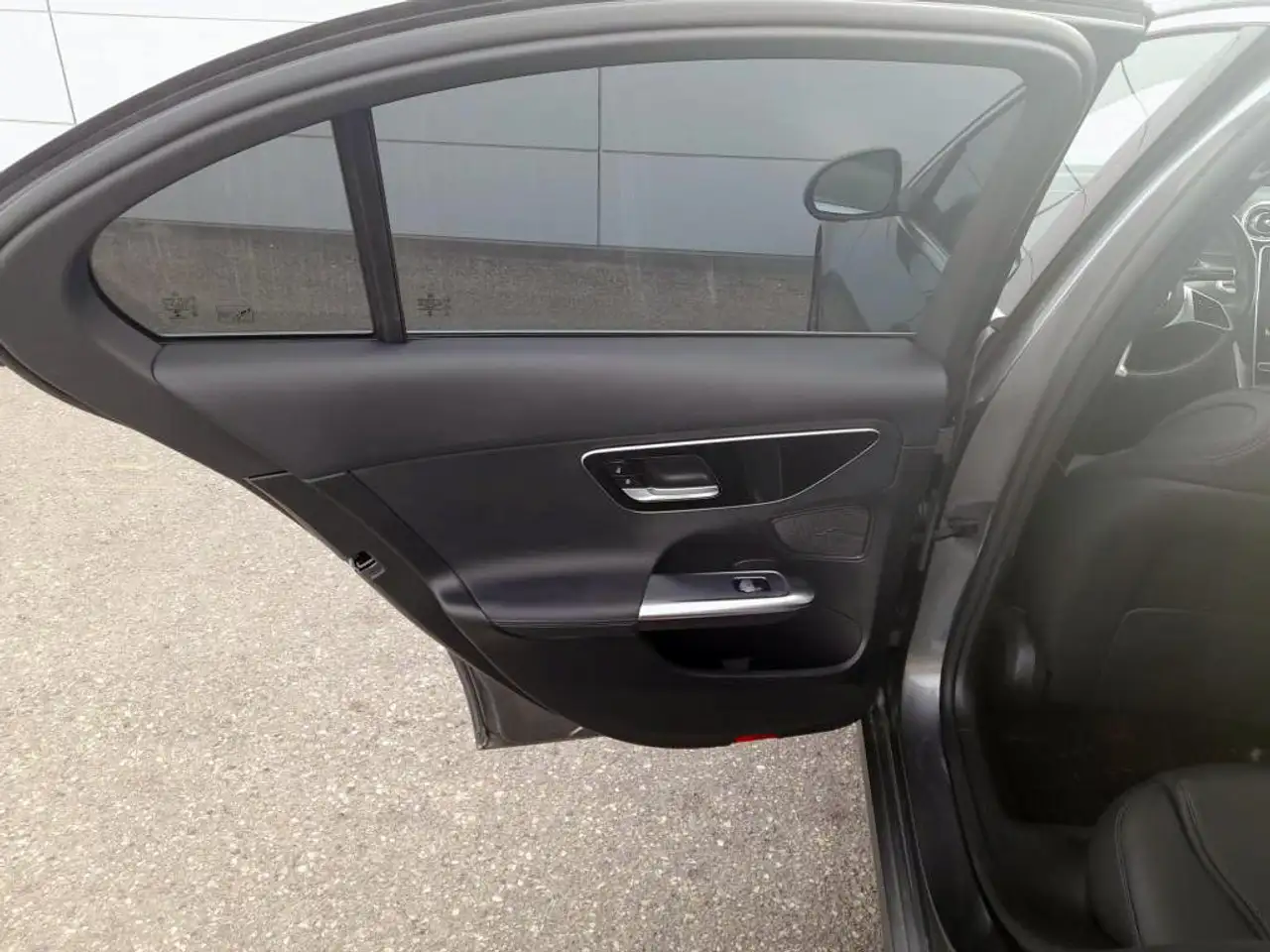 Mercedes-Benz C-Class - Image 22