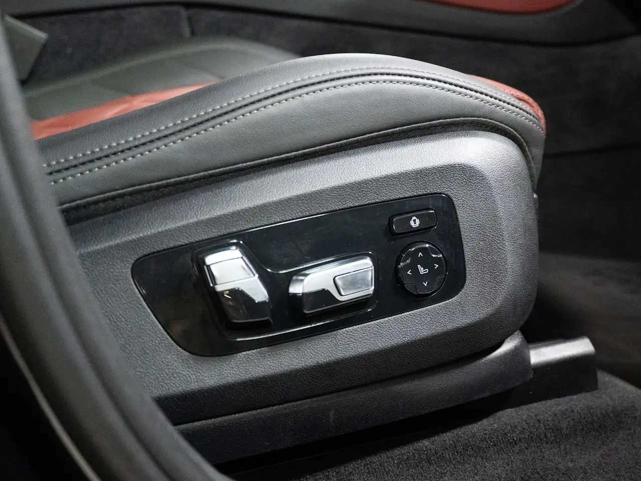 BMW X6 - Image 21