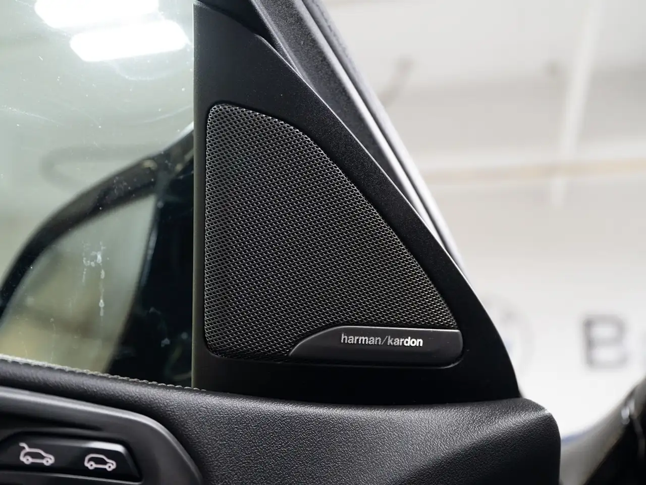 BMW X6 - Image 15