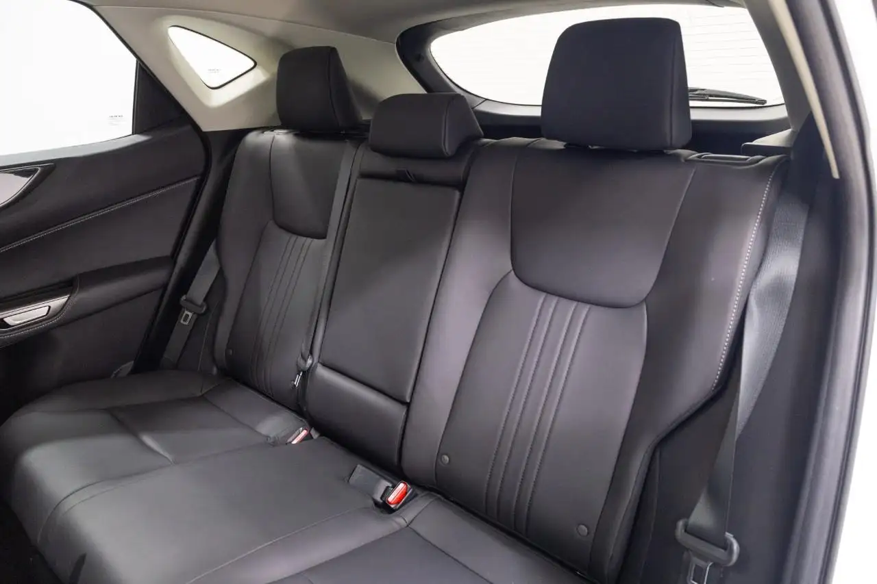 Lexus NX 350h - Image 15