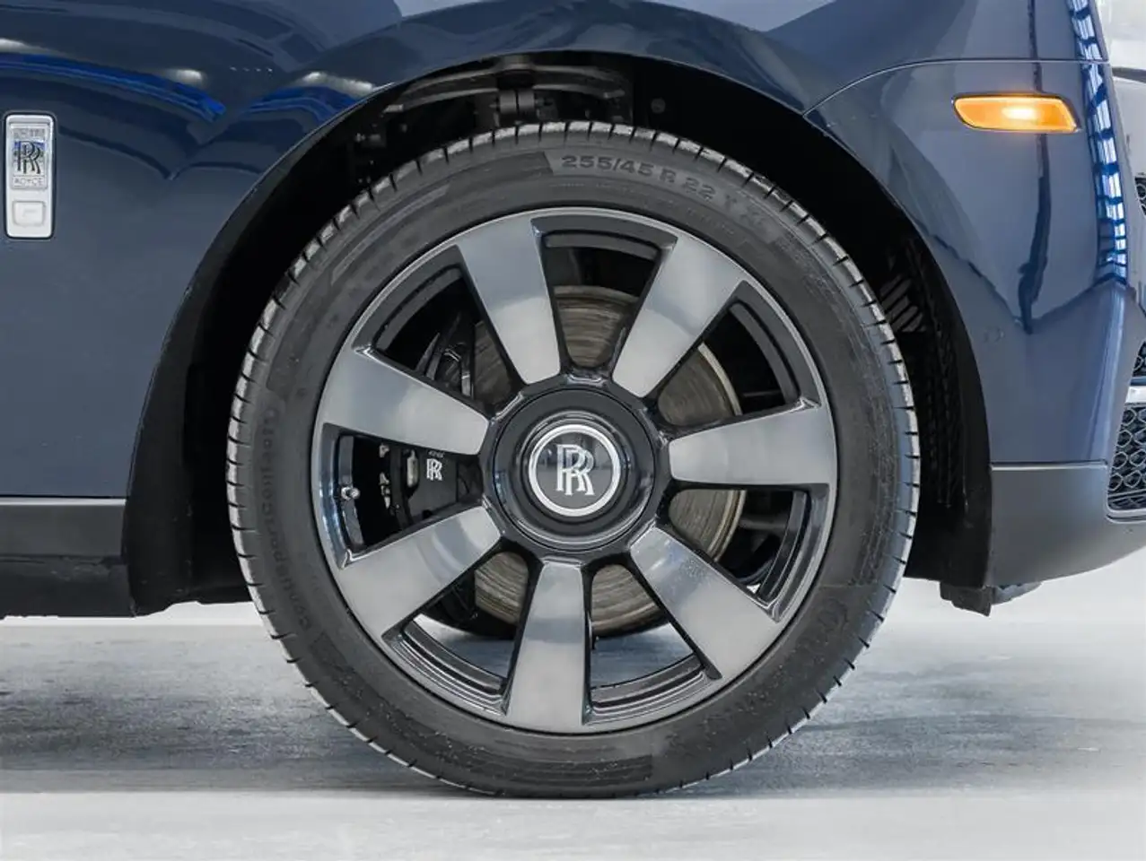 Rolls-Royce Cullinan - Image 49