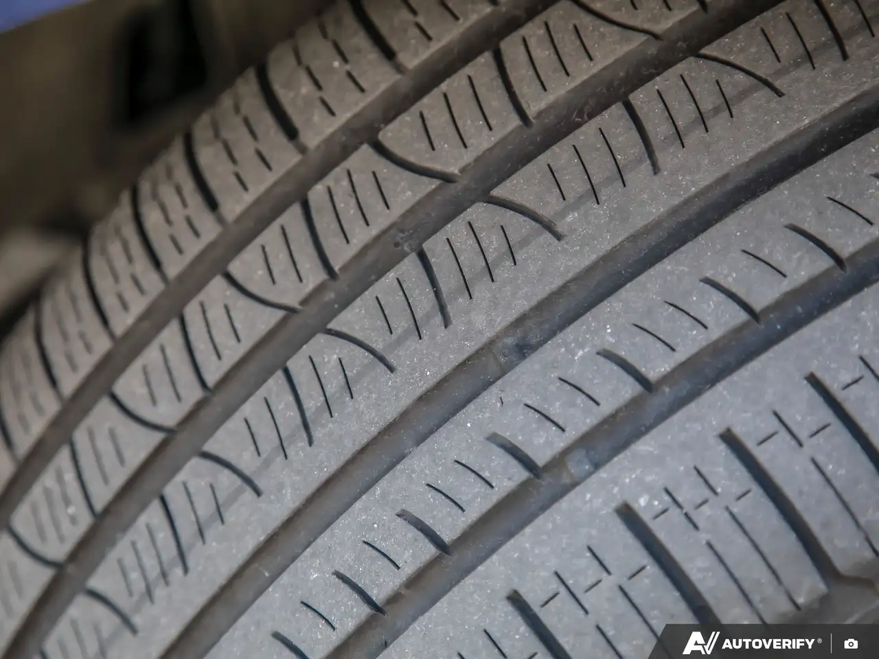 Porsche Macan - Image 10