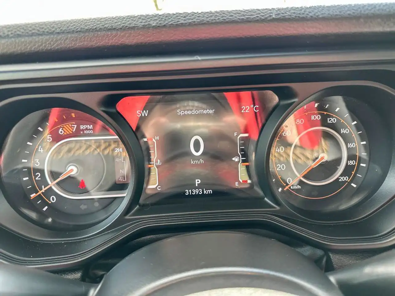 Jeep Wrangler - Image 18