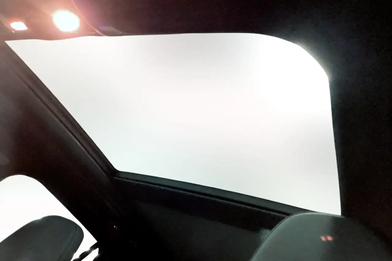Mercedes-Benz GLC - Image 11