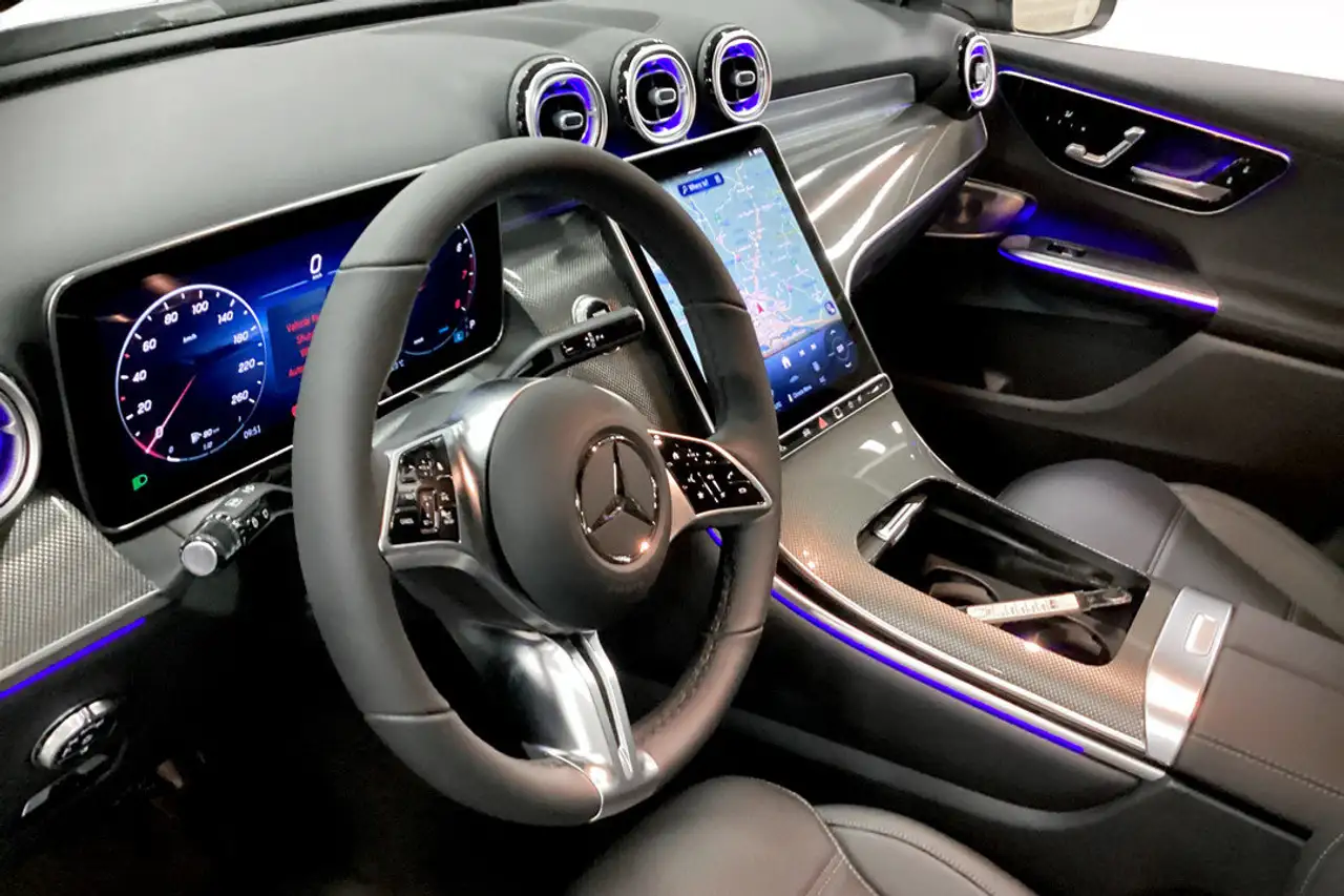 Mercedes-Benz GLC - Image 8