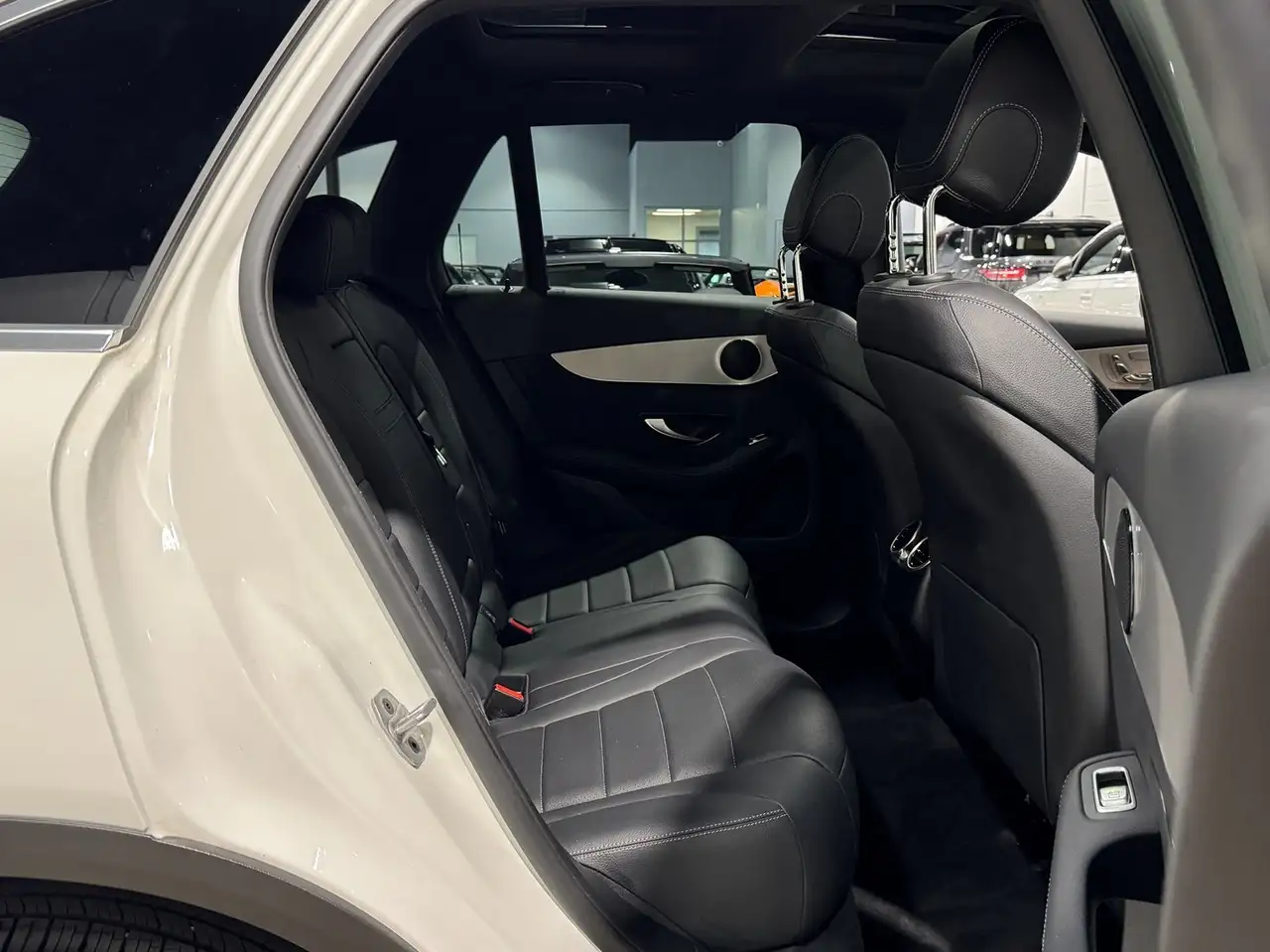 Mercedes-Benz GLC - Image 14