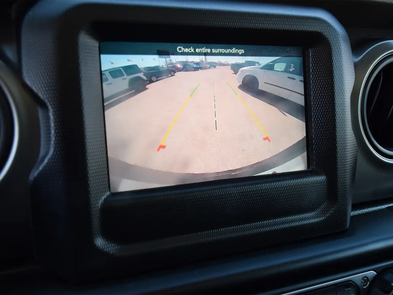 Jeep Wrangler - Image 24