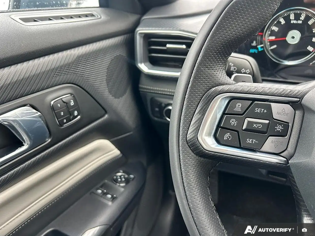 Ford Mustang - Image 15