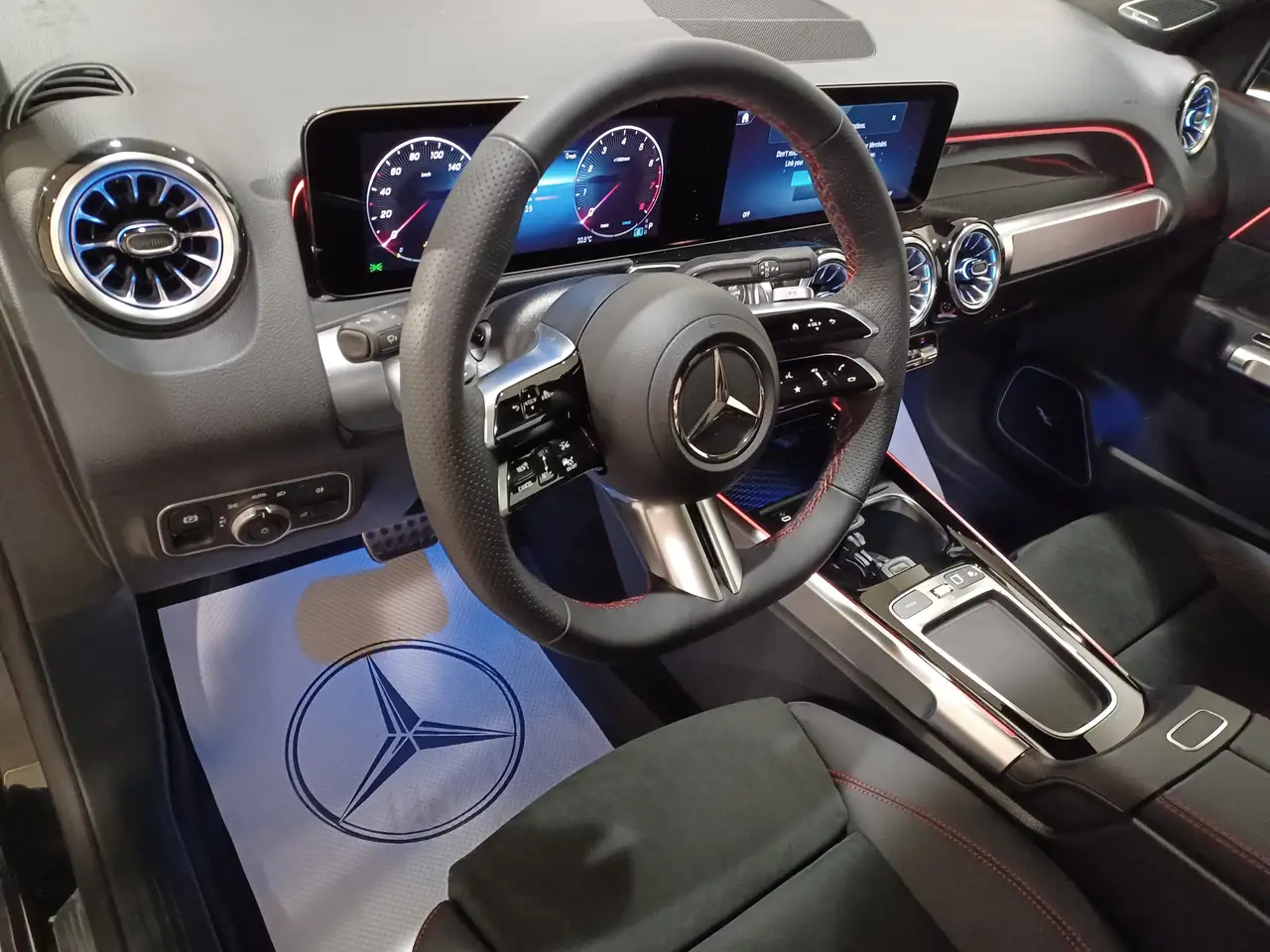 Mercedes-Benz GLB - Image 7