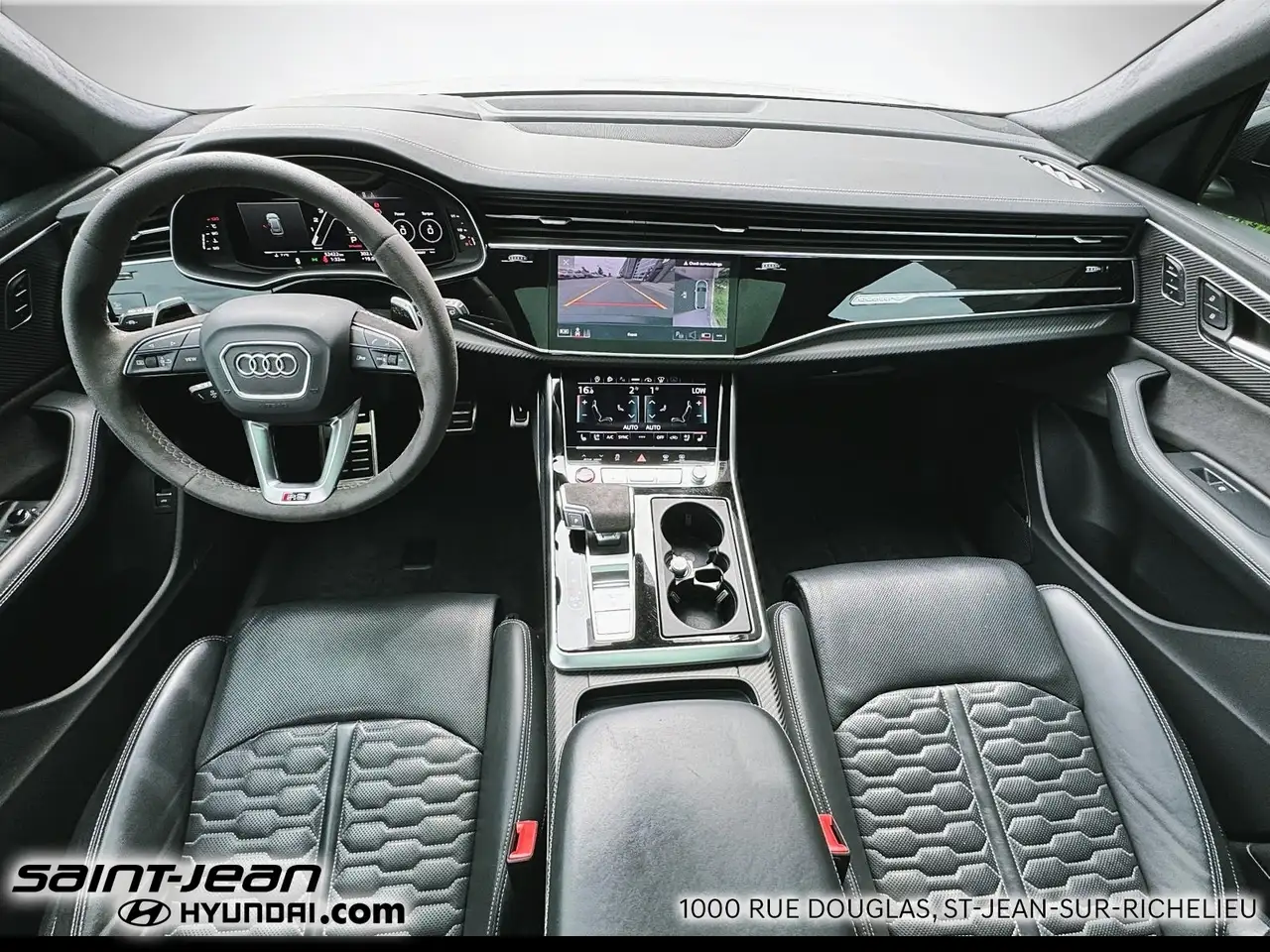 Audi RS Q8 - Image 9