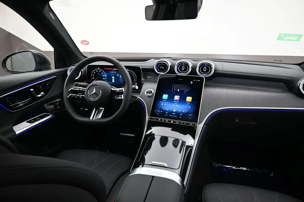Mercedes-Benz GLC - Image 26