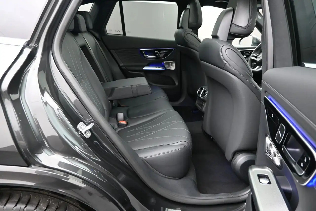 Mercedes-Benz GLC - Image 23