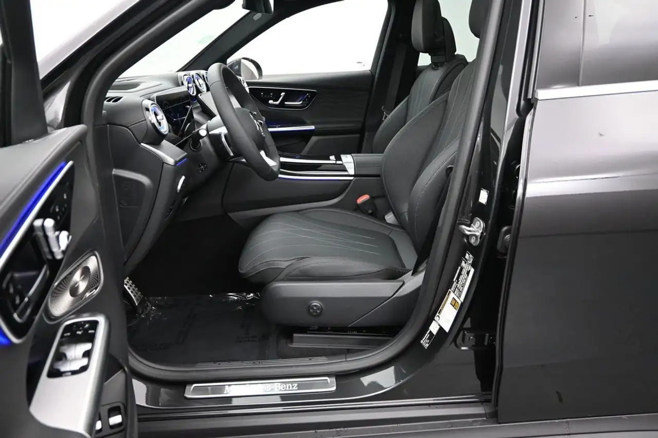 Mercedes-Benz GLC - Image 16