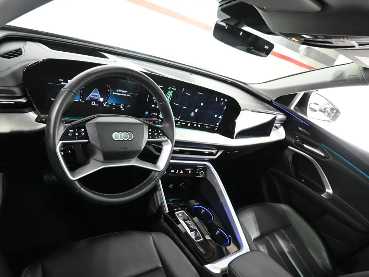Audi Q5 - Image 10