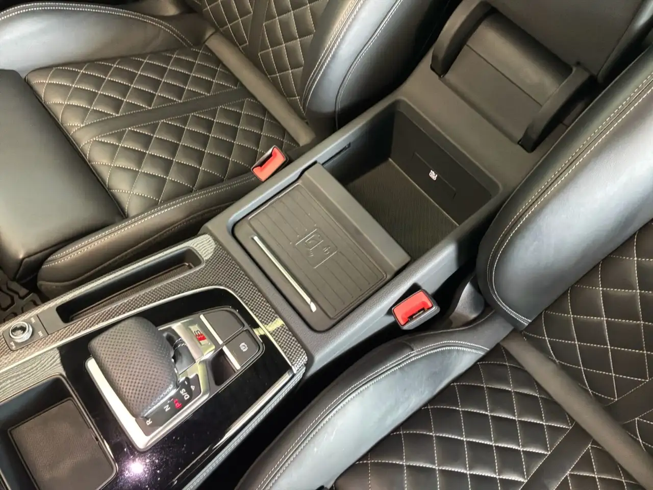 Audi SQ5 - Image 15