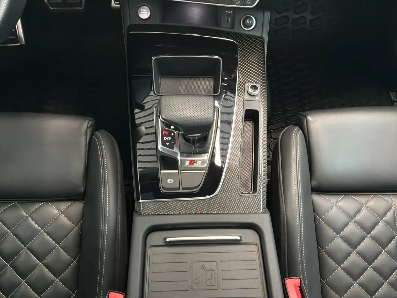 Audi SQ5 - Image 22