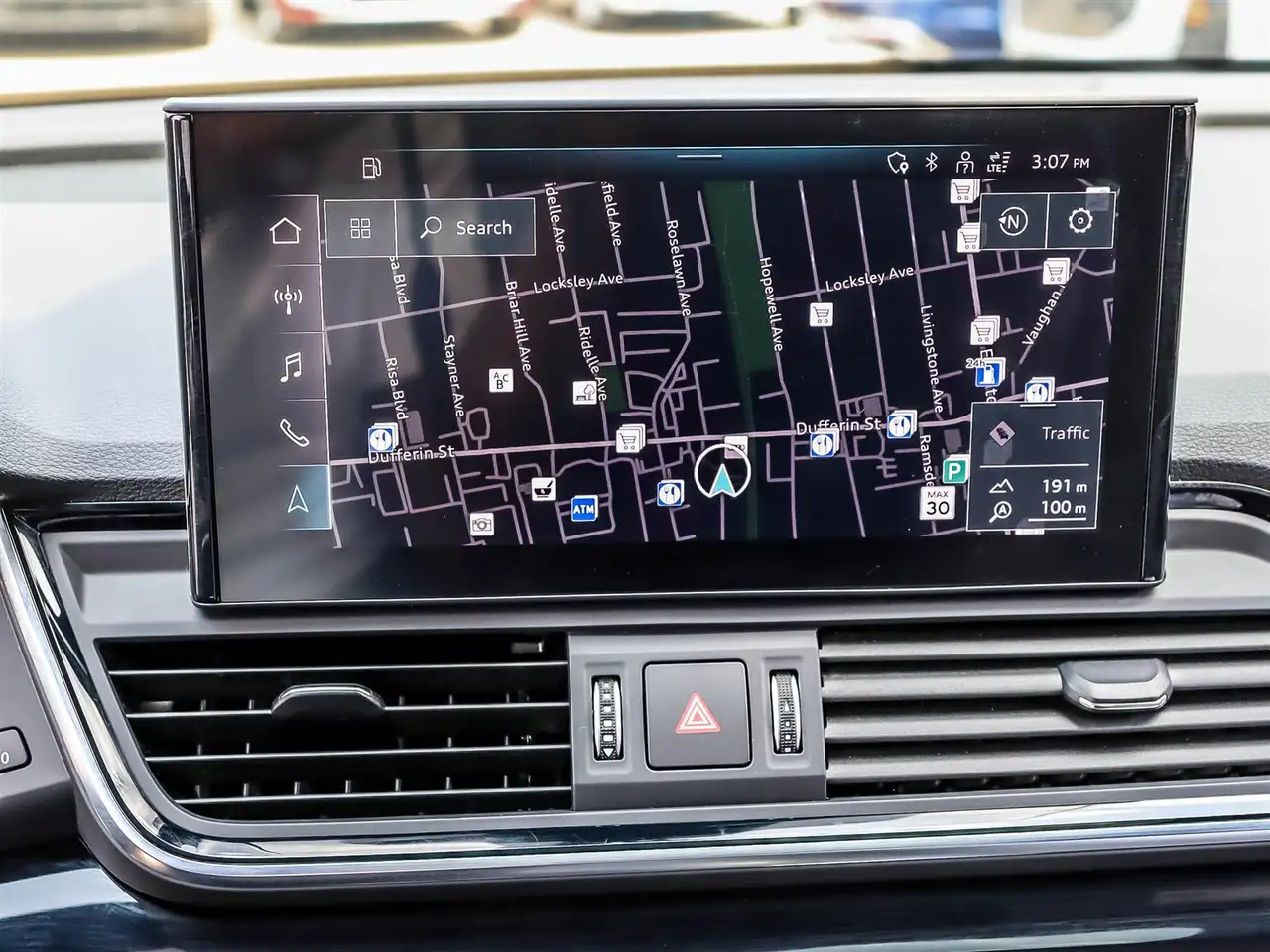 Audi Q5 - Image 30