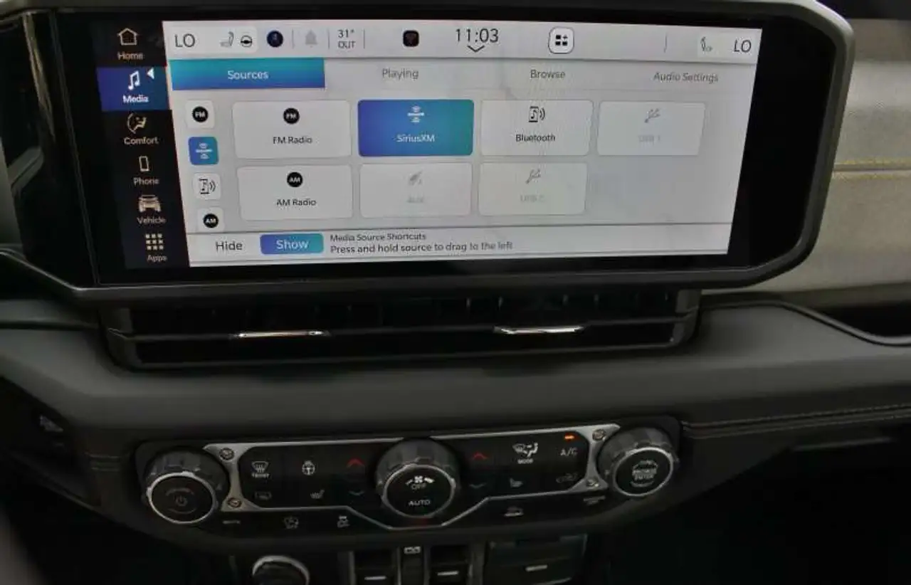 Jeep Wrangler - Image 21