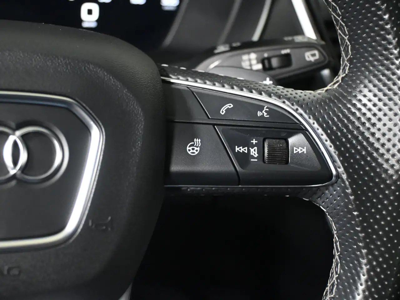 Audi Q5 - Image 15