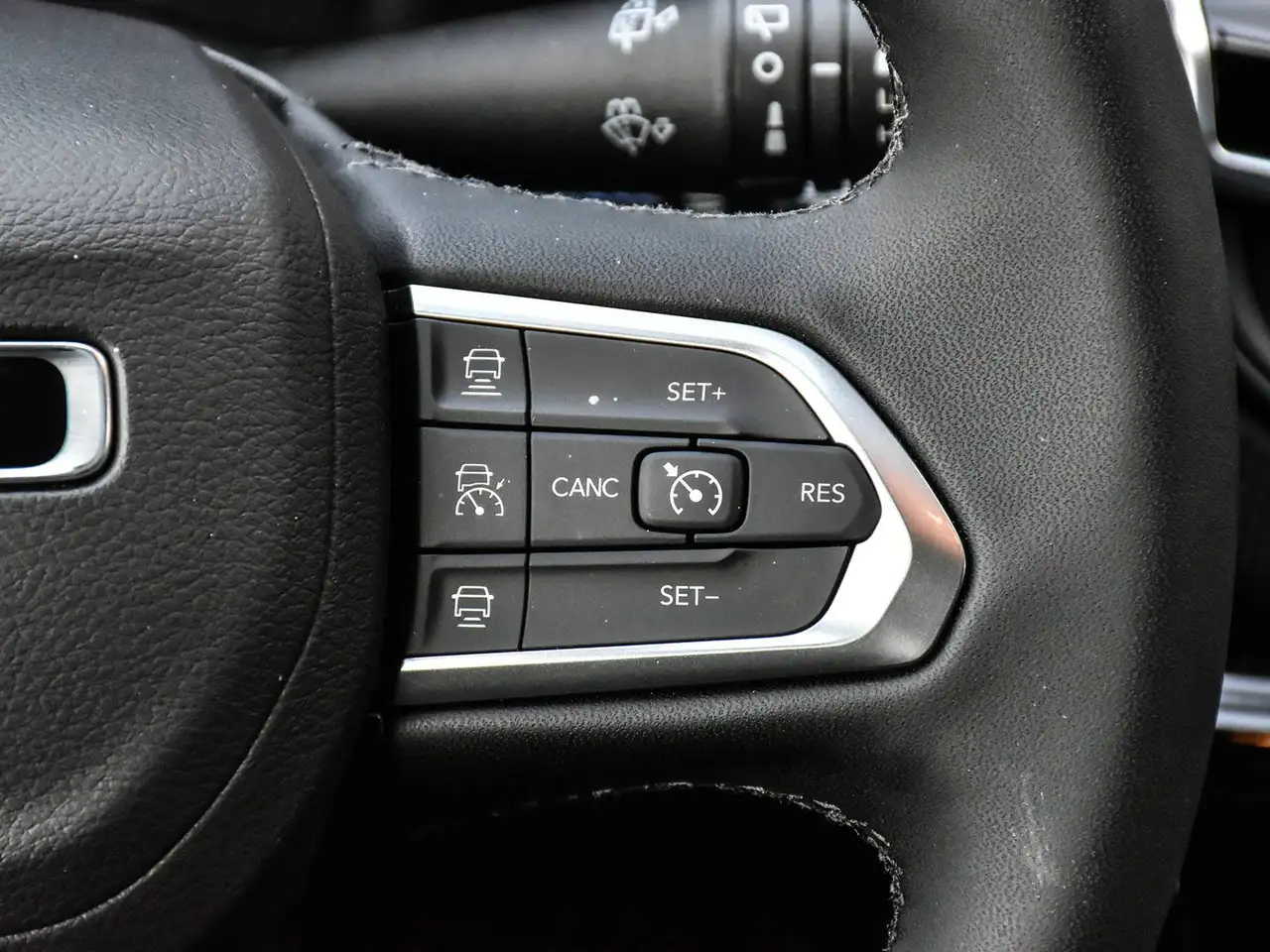 Jeep Compass - Image 20