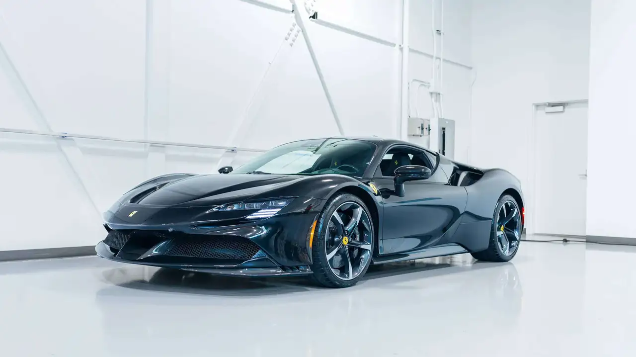 Ferrari SF90 Stradale