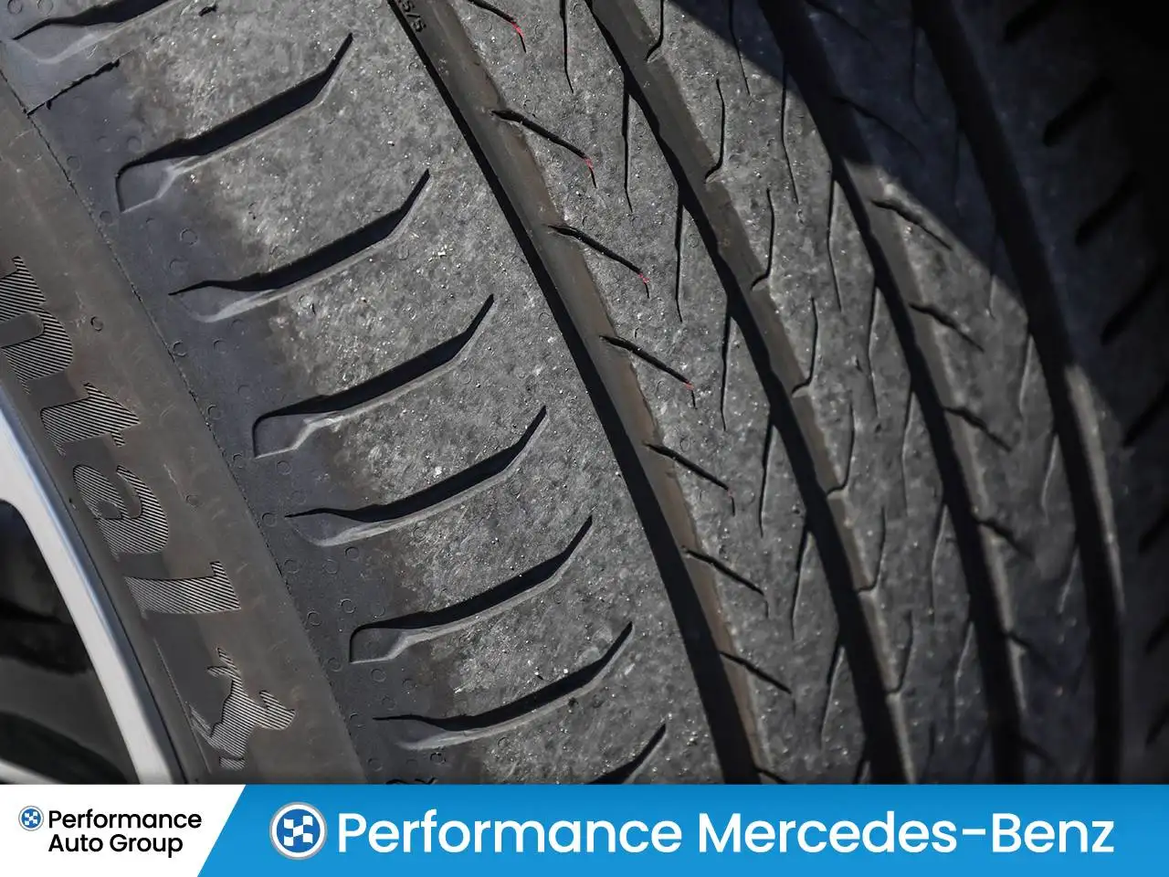Mercedes-Benz GLC - Image 11