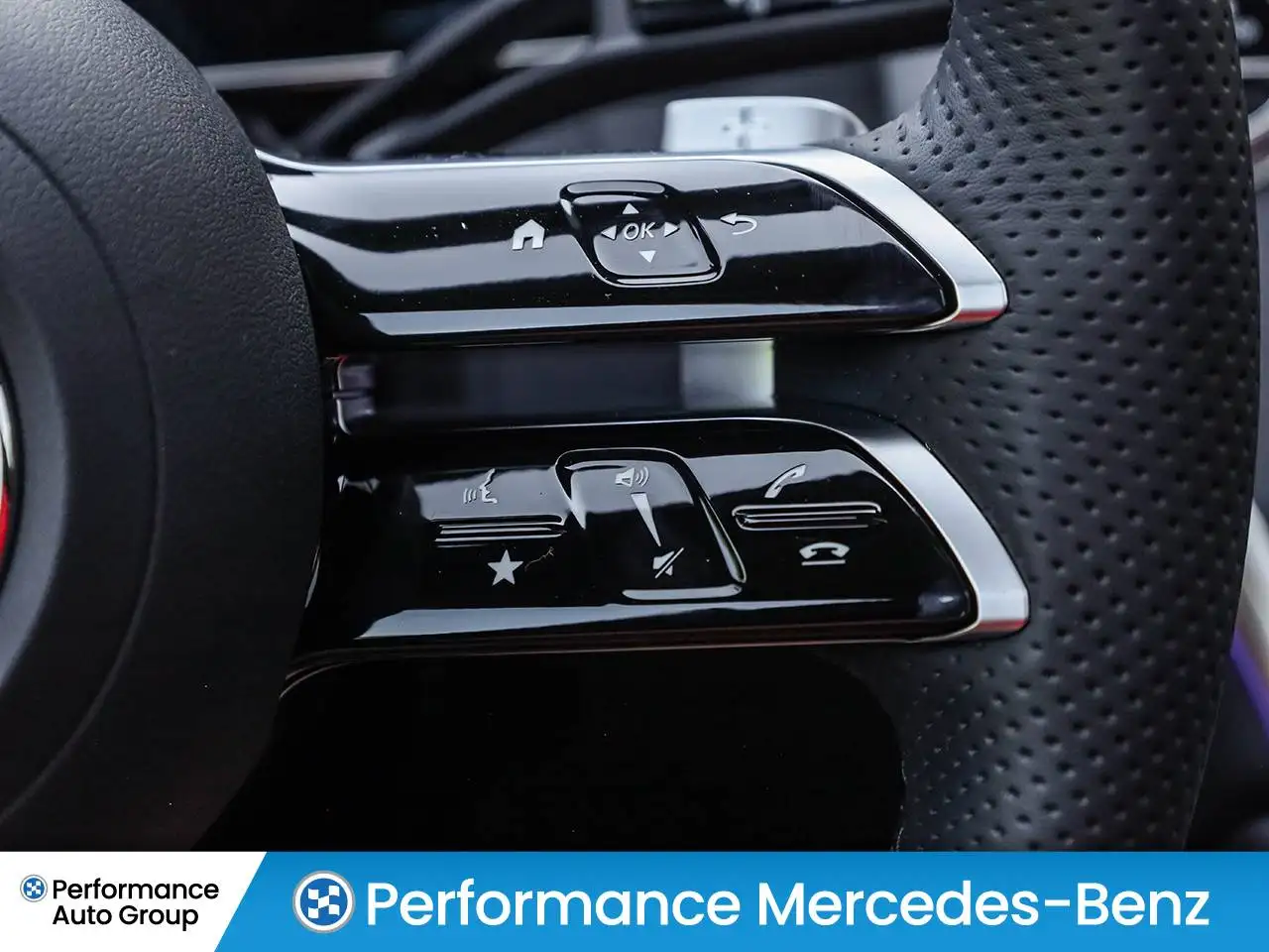 Mercedes-Benz GLC - Image 21