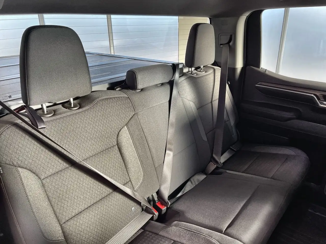 Chevrolet Silverado 1500 - Image 29