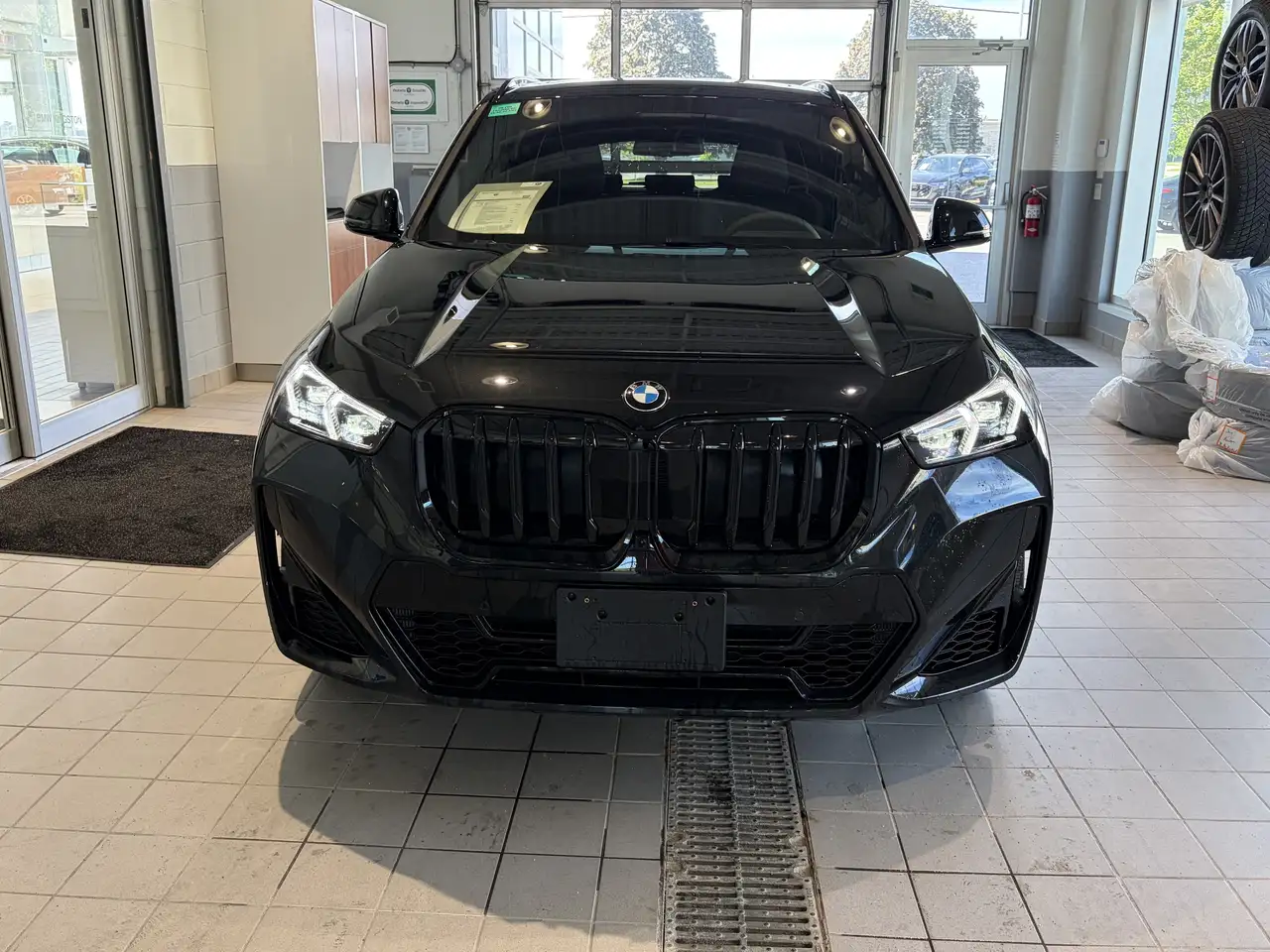 BMW X1 - Image 2