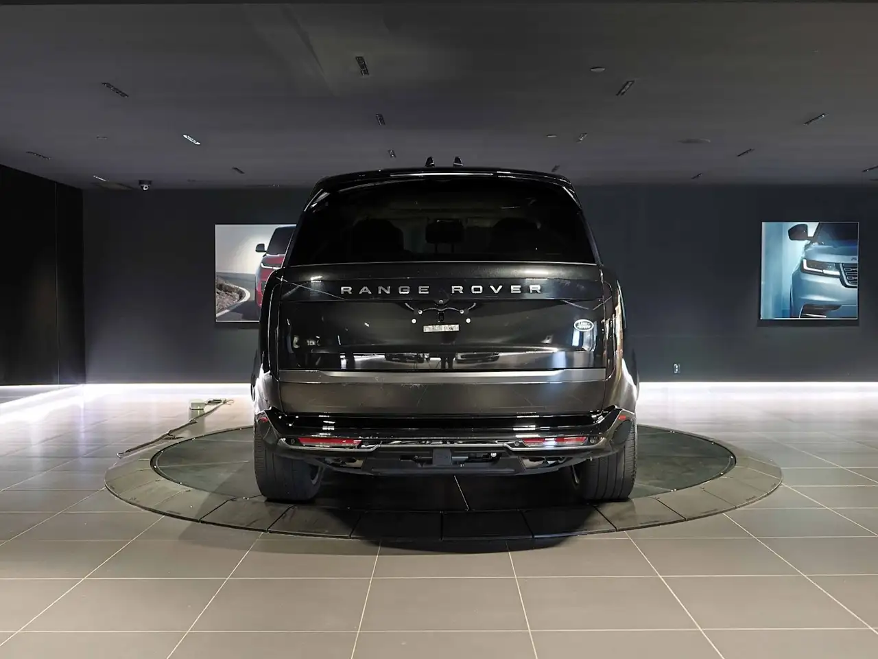 Land Rover Range Rover - Image 7